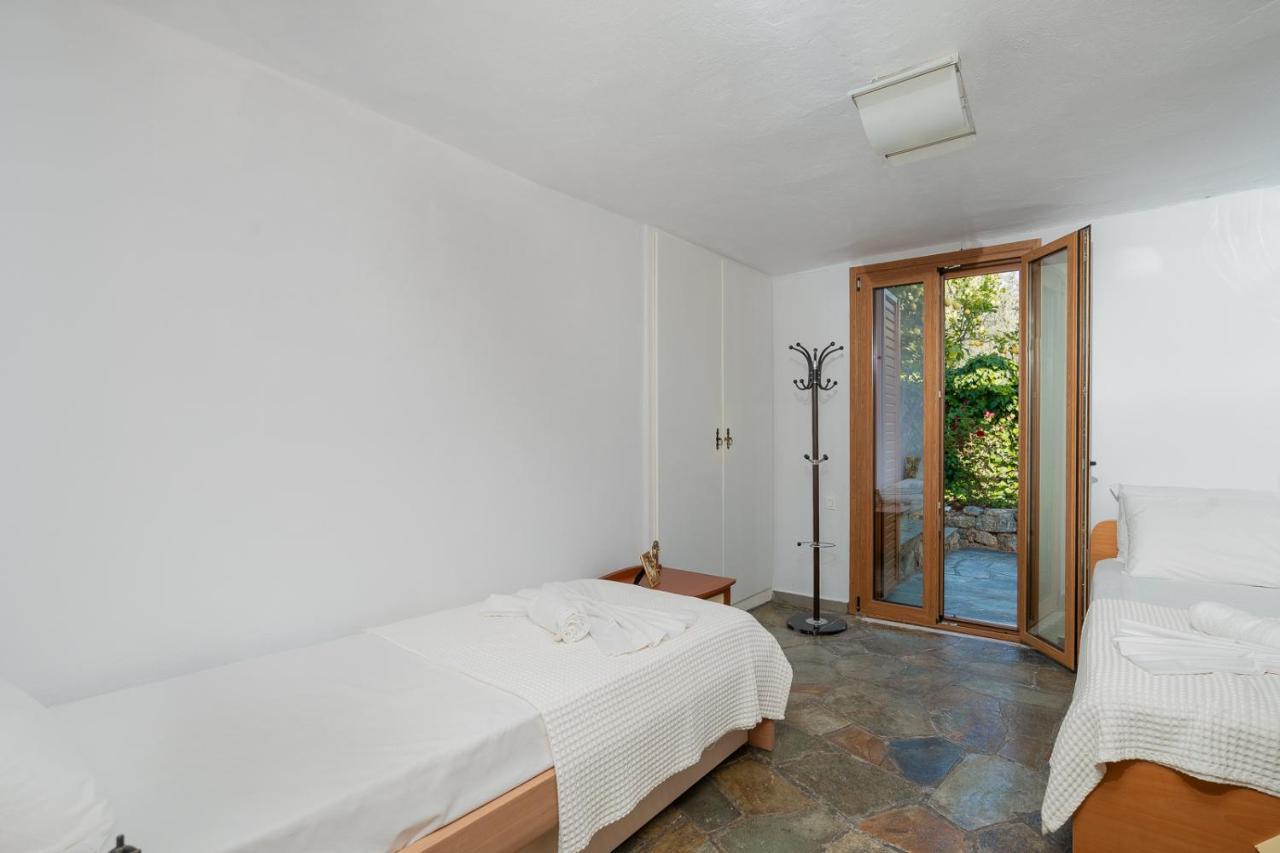 Villa Beis Πόρτο Ράφτη Εξωτερικό φωτογραφία
